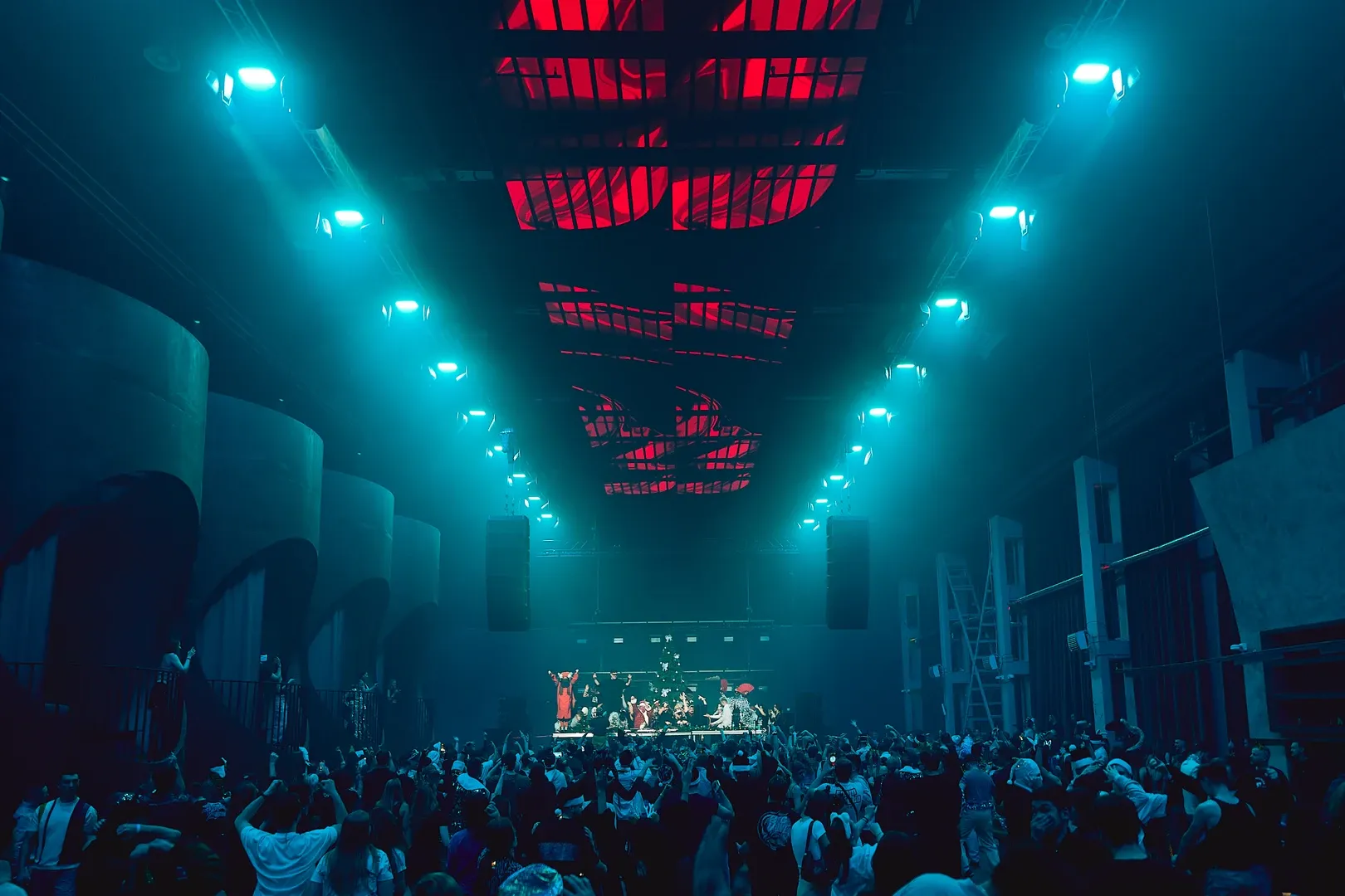 LOFT#10