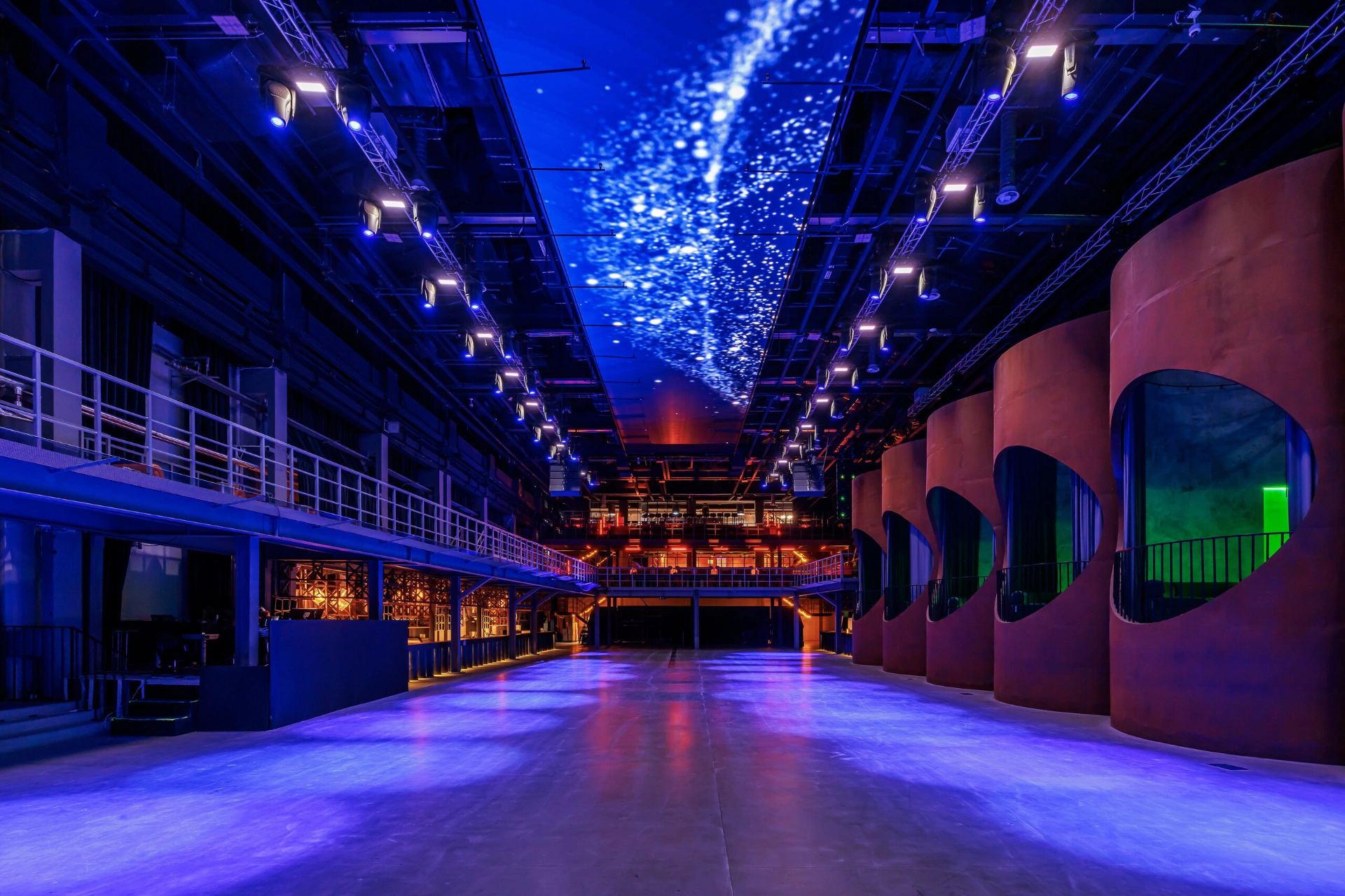 Hall image 0