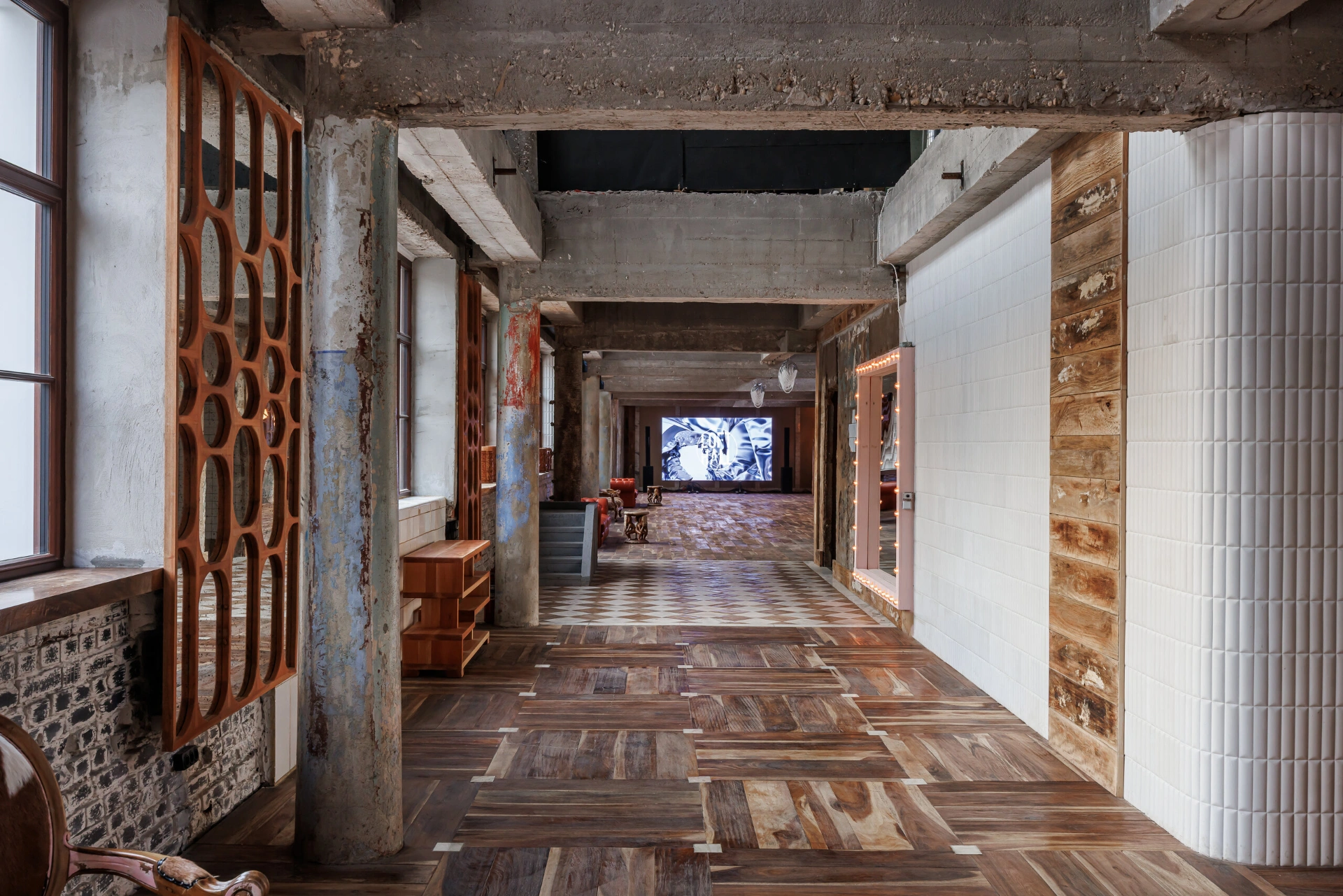 Hall image 5