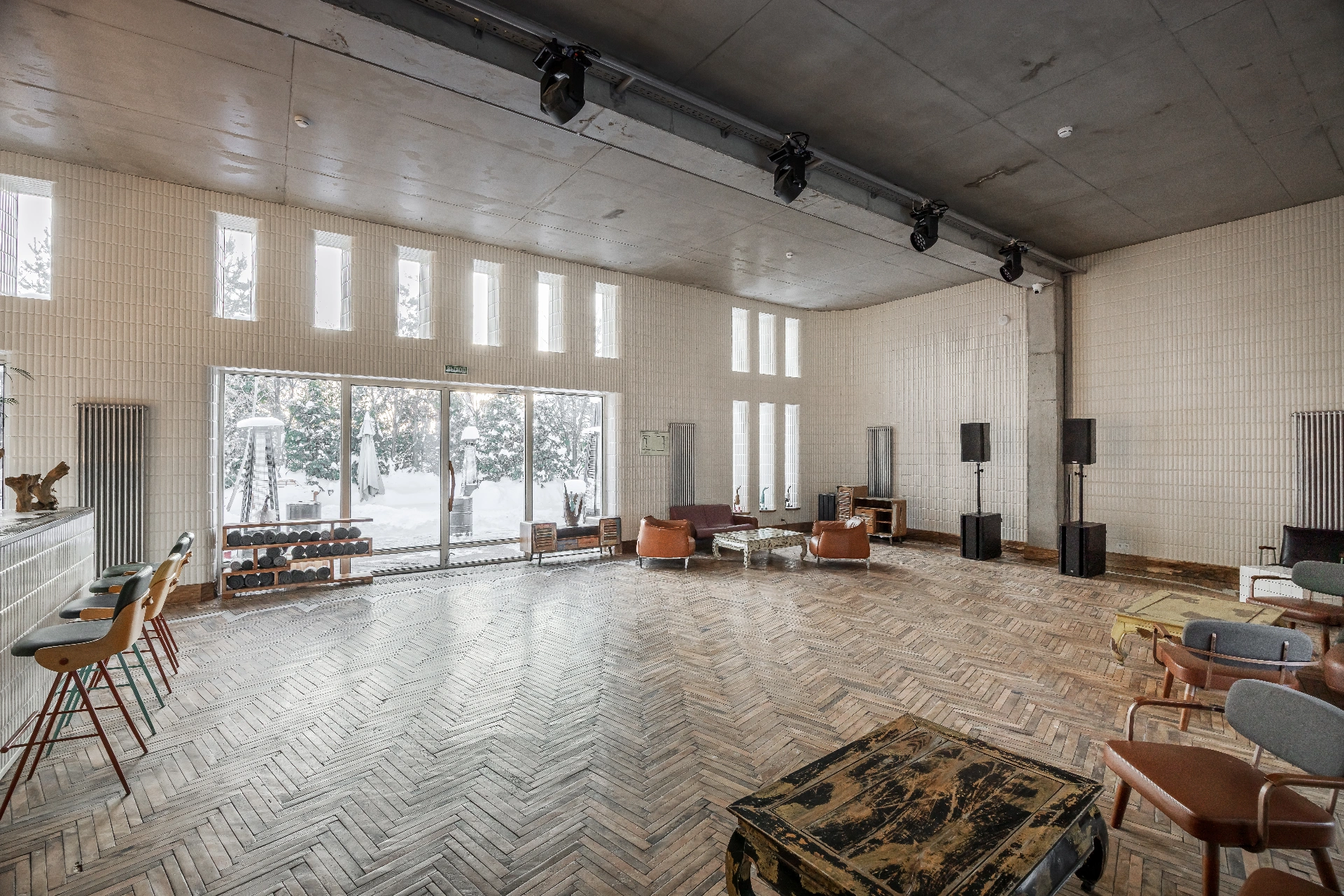 Hall image 5
