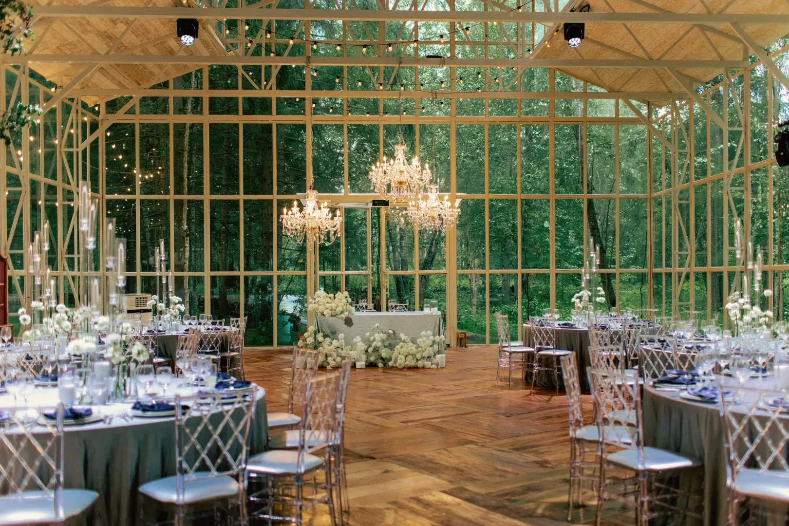 Hall image 0