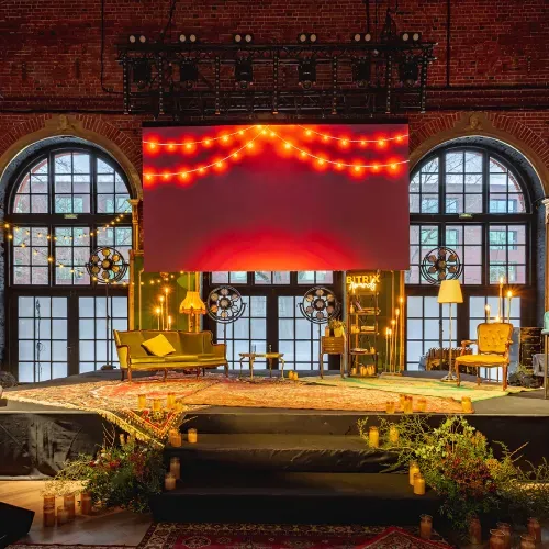 ROCKEFELLER'S HALL